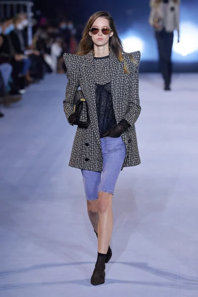 Look 112